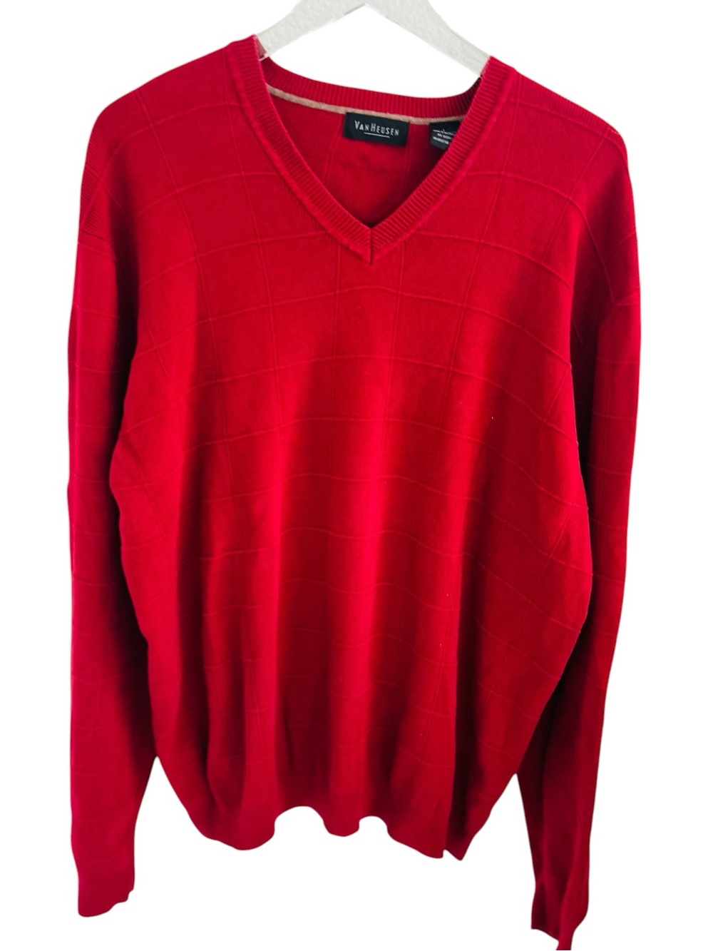 Van Heusen Men's Bright Red V-Neck Sweater
